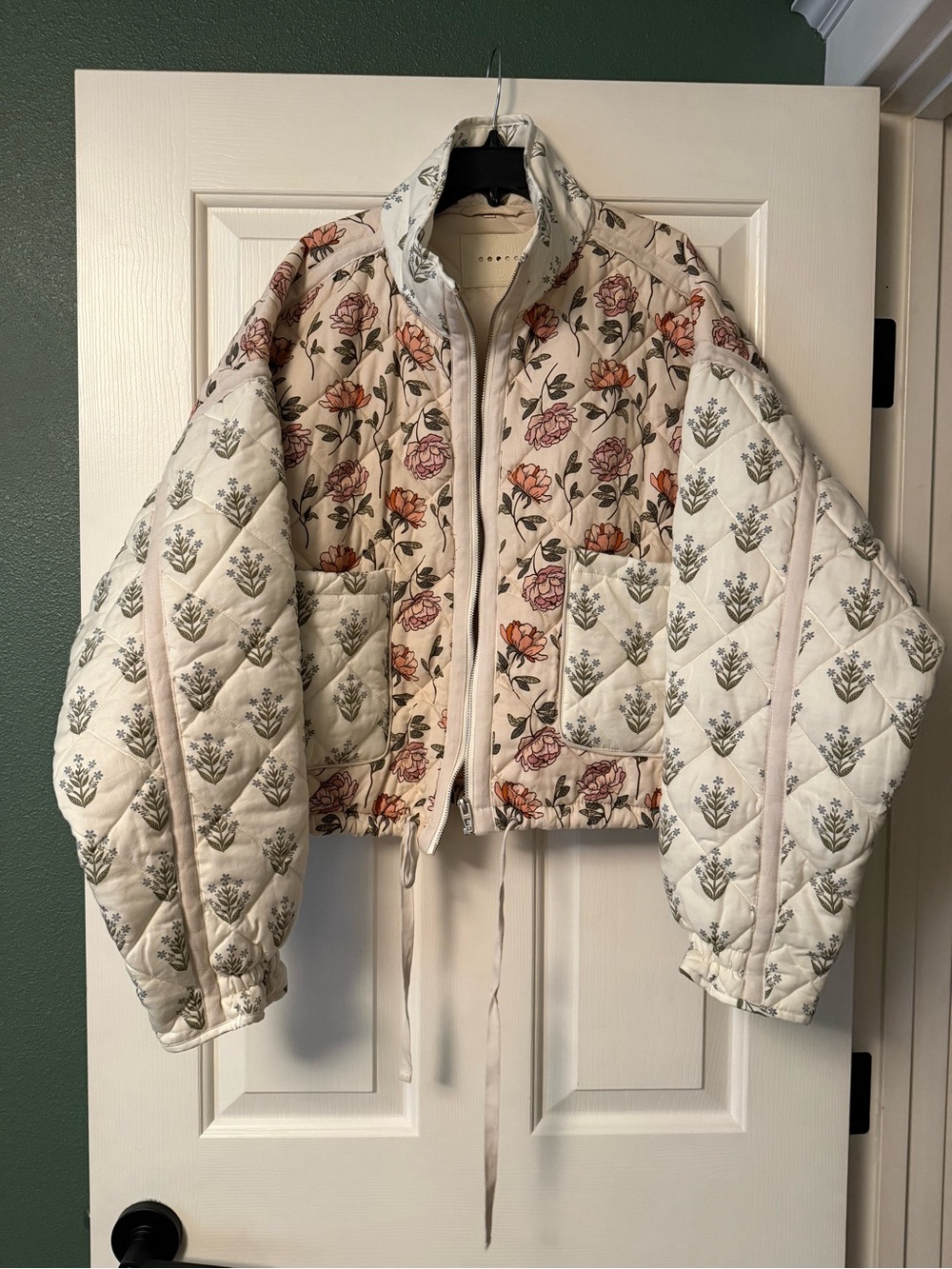Blank NYC Cream Quilted Floral Crop Jacket